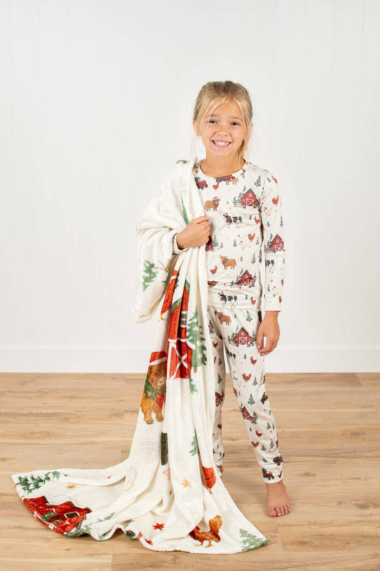 Christmas Barns & Animals Plush Blanket