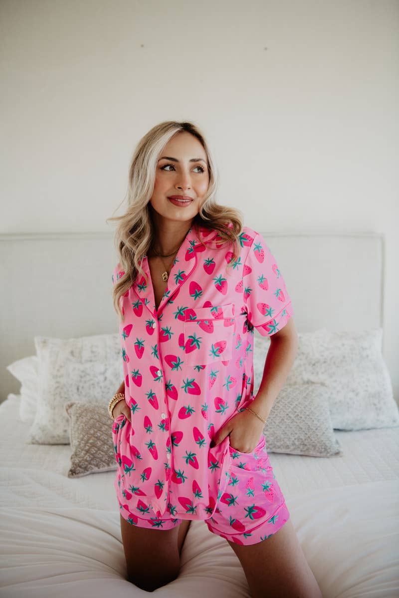 Pink Strawberry Print Mother's Day Pajama Sets for Women