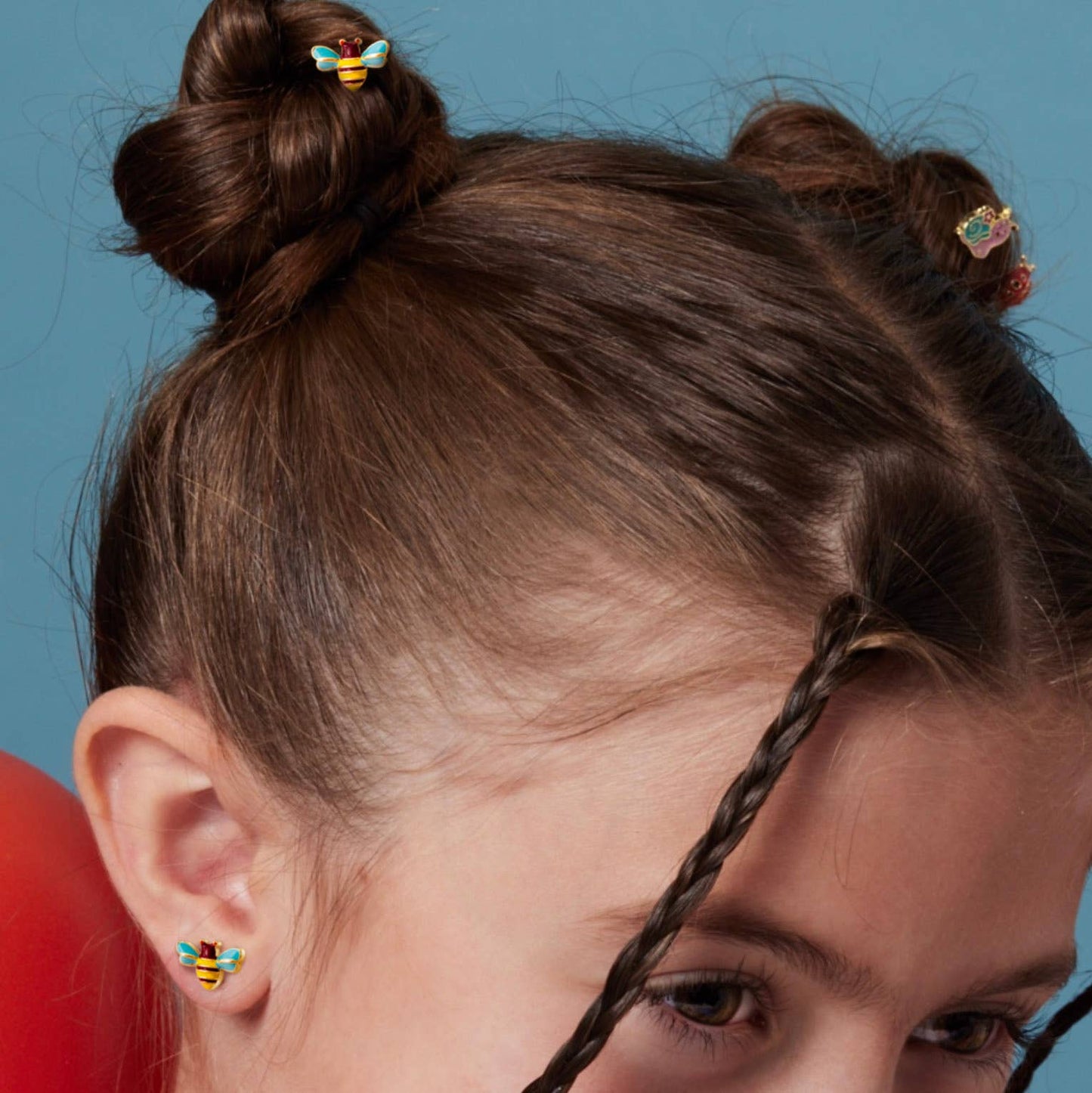 Buzzing Bee Cutie Stud Earrings