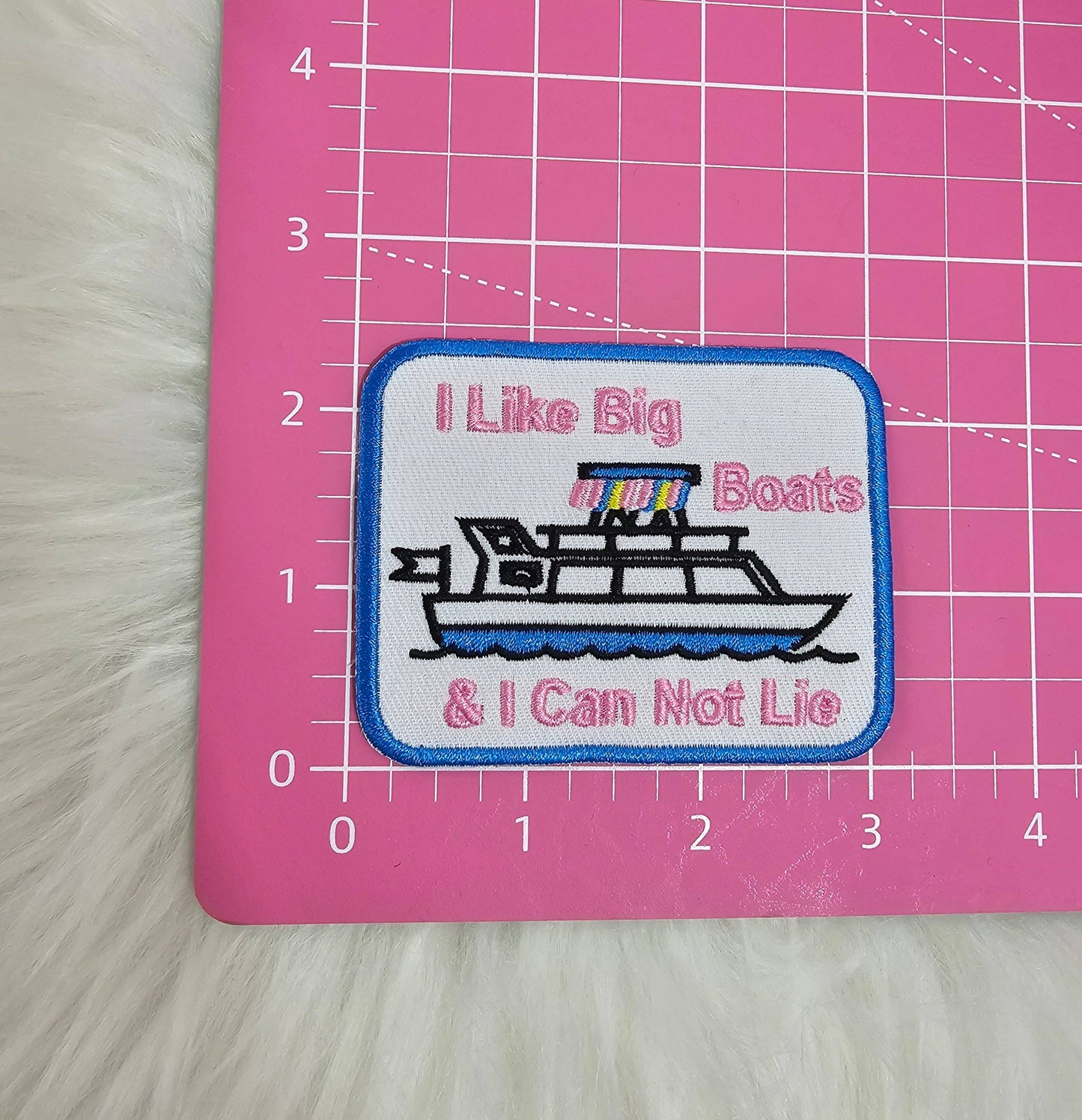 Patch 'I Like Big Boats & I Can Not Lie' Embroidery Iron On