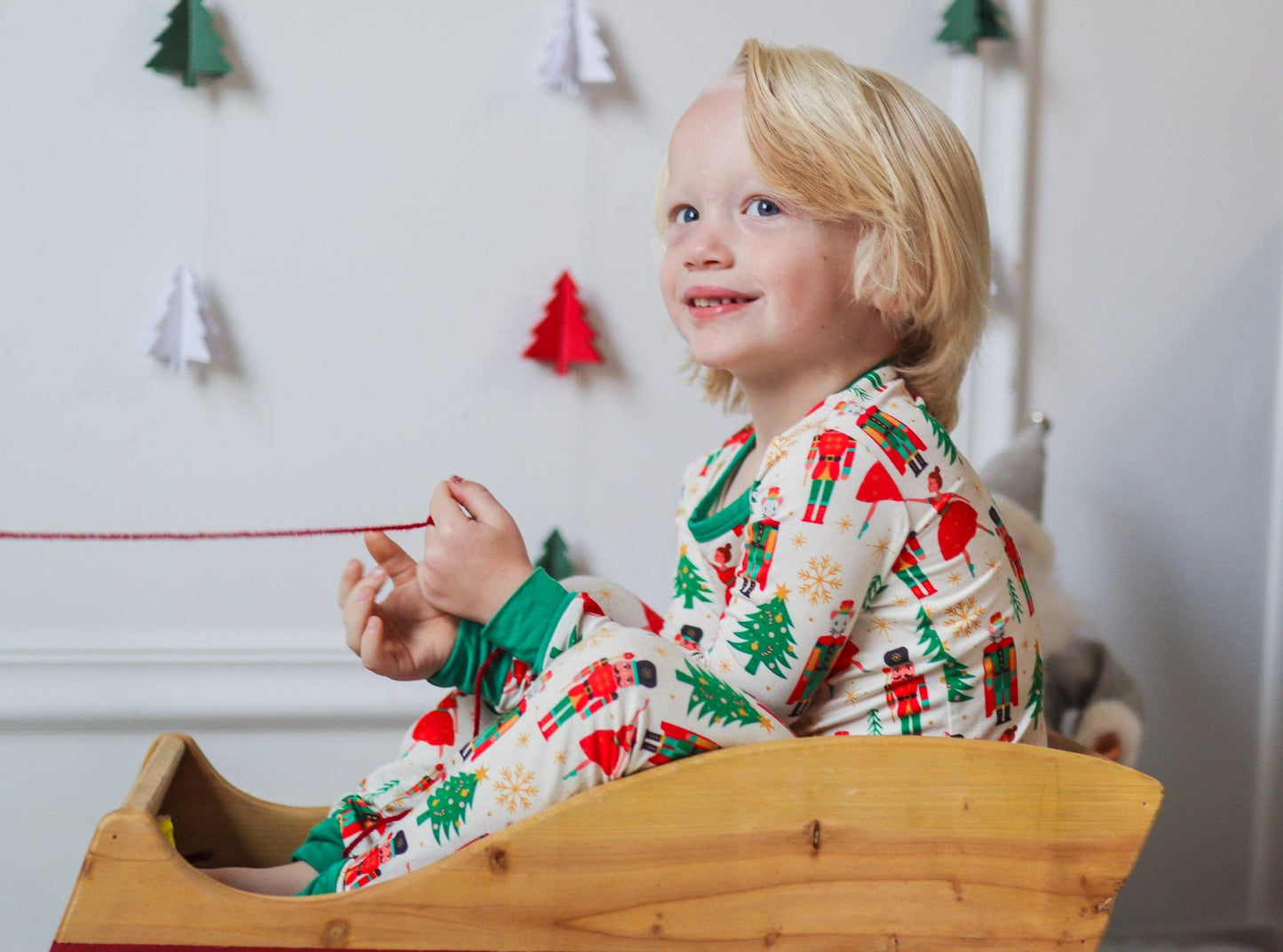 LONG SLEEVE 2 PIECE SETS- Nutcracker: 12/18m